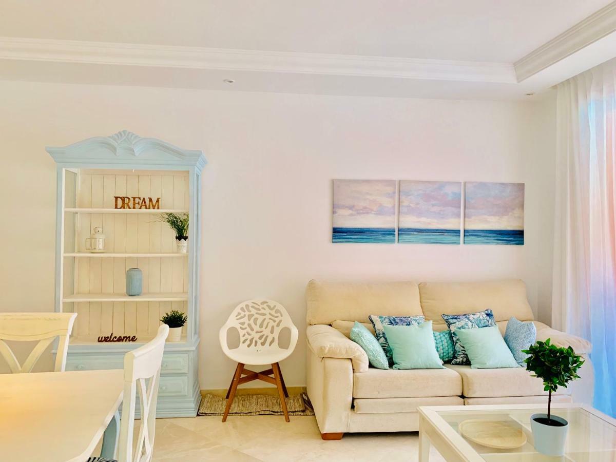 Beachside Apartment In Марбелья Экстерьер фото