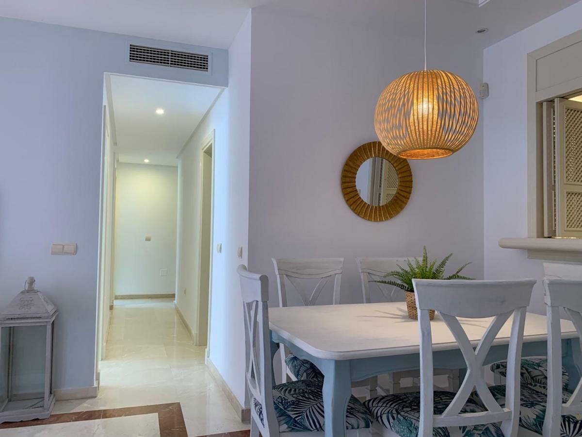 Beachside Apartment In Марбелья Экстерьер фото